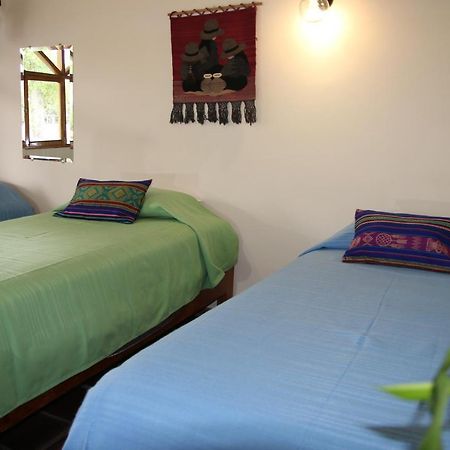 La Posada Del Quinde Otavalo Esterno foto