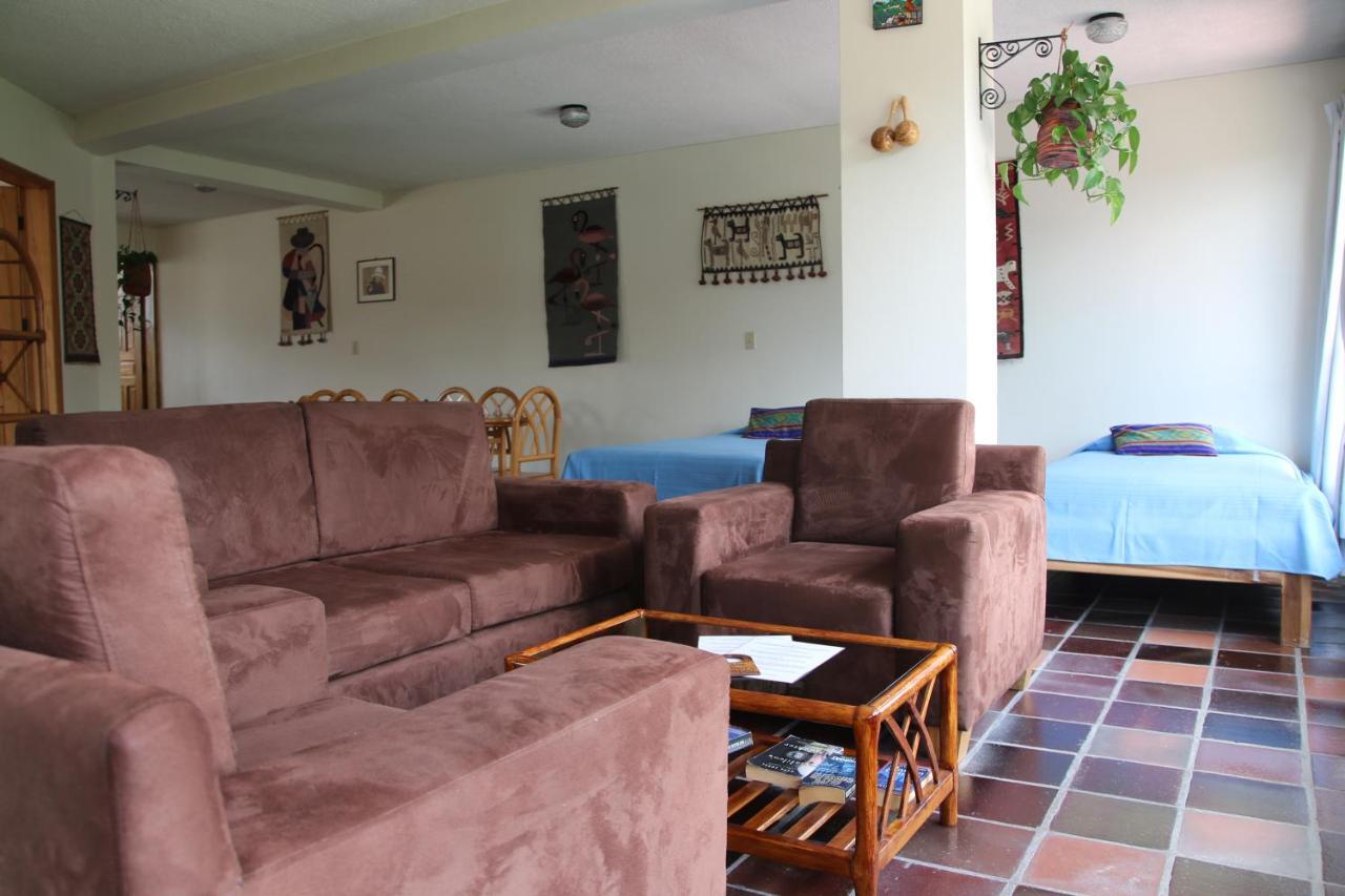 La Posada Del Quinde Otavalo Esterno foto