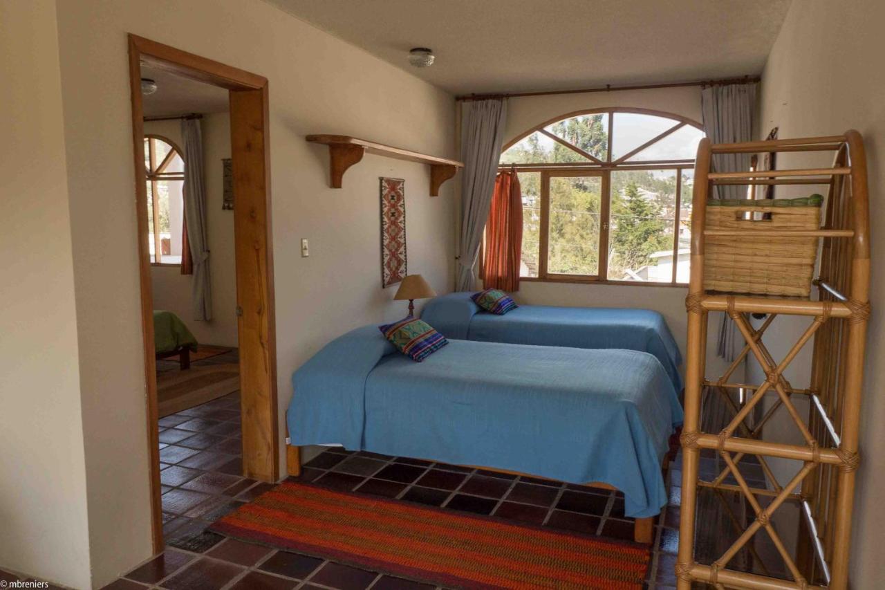 La Posada Del Quinde Otavalo Esterno foto