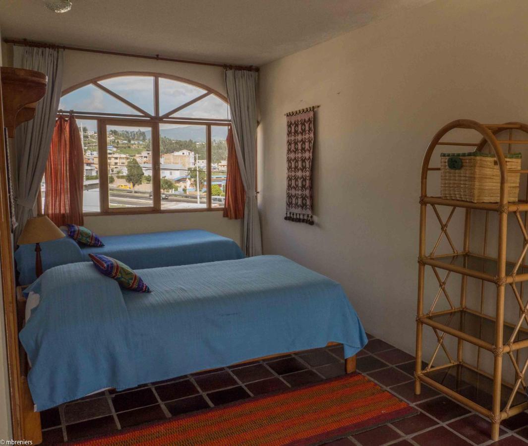La Posada Del Quinde Otavalo Esterno foto